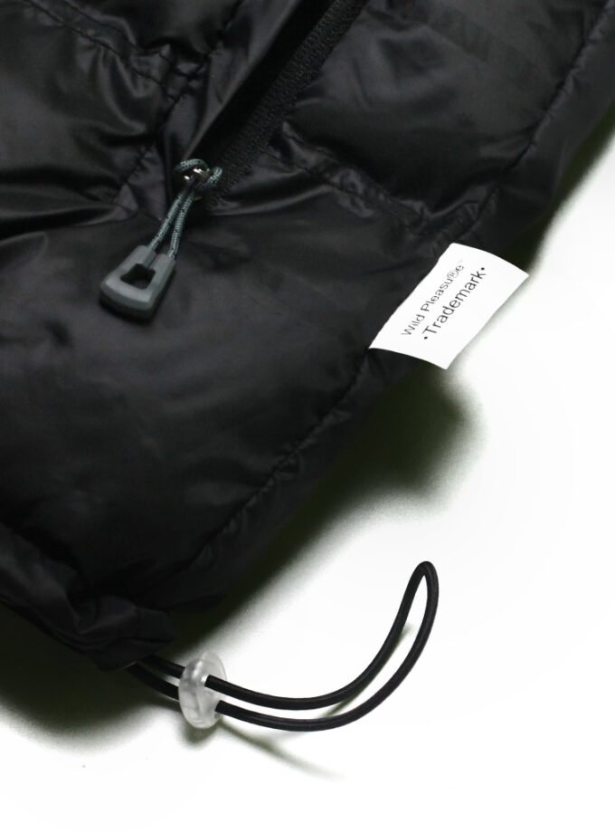 Wild Pleasure Puffer Jacket Boxy Bulang Gorpcore Carbiner V.1