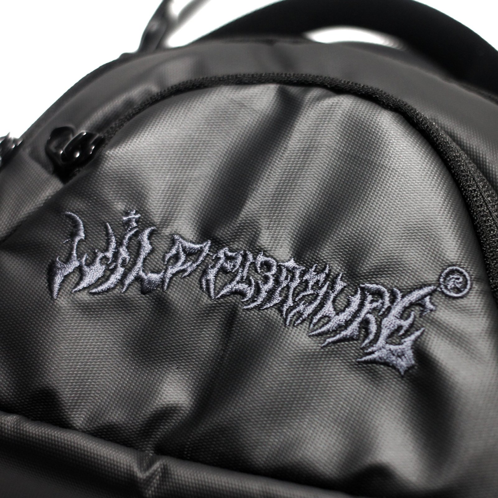 Wild Pleasure - Sling Bag Lads V.8 Limited Edition - Gambar 3