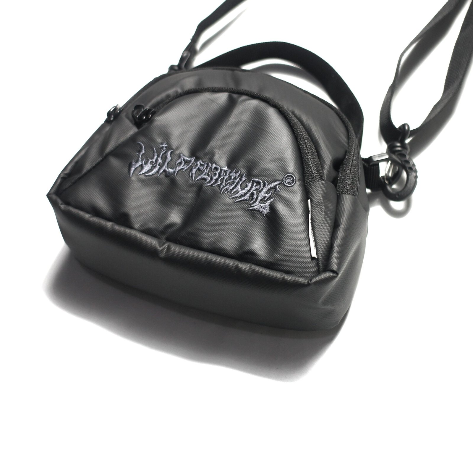 Wild Pleasure - Sling Bag Lads V.8 Limited Edition - Gambar 4